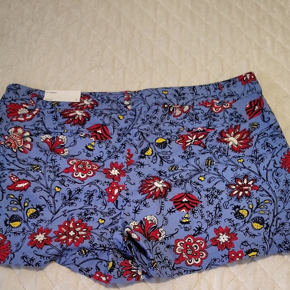 Womens,LOFT Floral Patterned High Waist Shorts - Blue and Red ,Size 18.New. - Picture 7 of 14